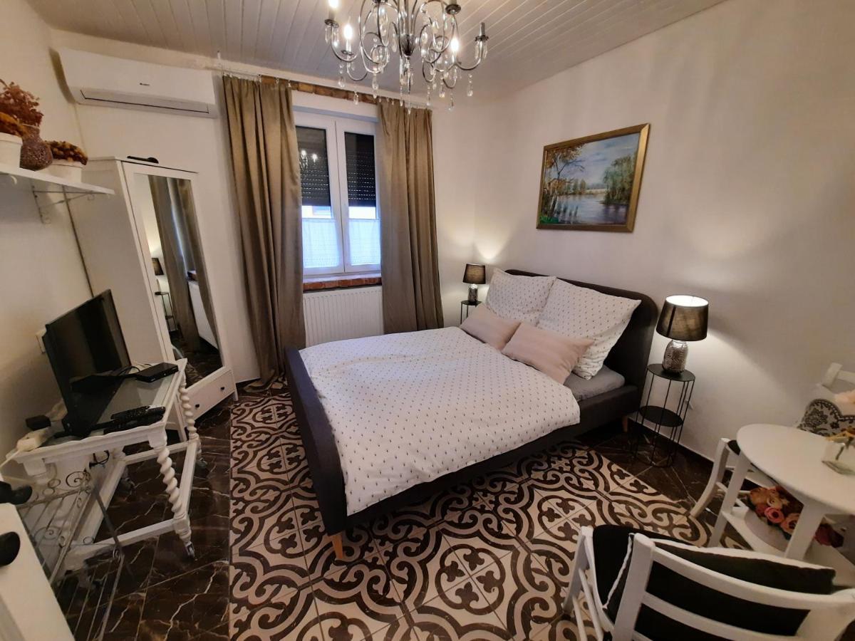Piac Vendégház Kaptalantoti Exterior foto